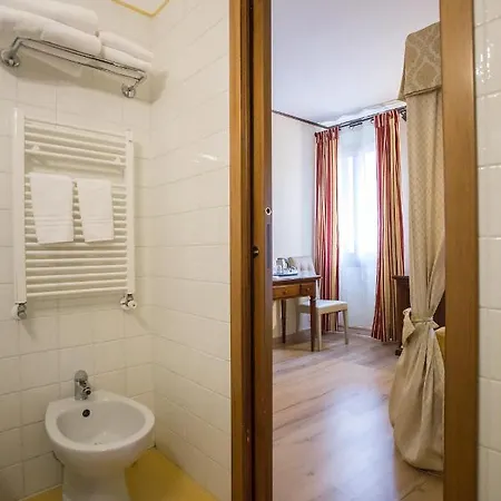 Guest house Residenza Rivo Alto 3*